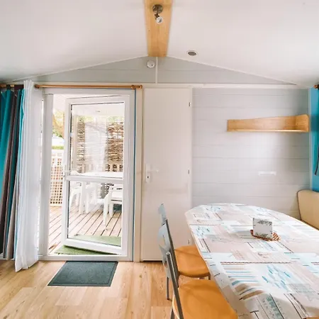 Camping Maeva Escapades De La Geres 3*