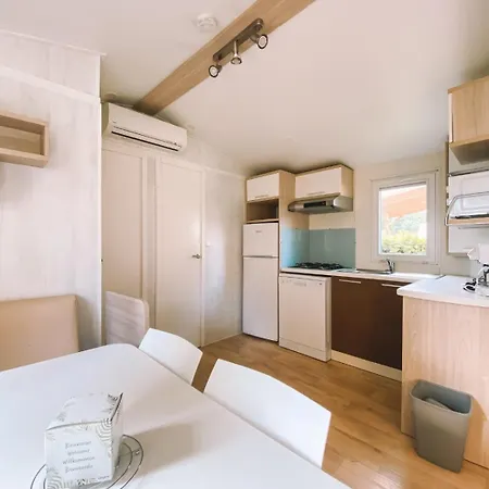 Camping Maeva Escapades De La Geres 3*