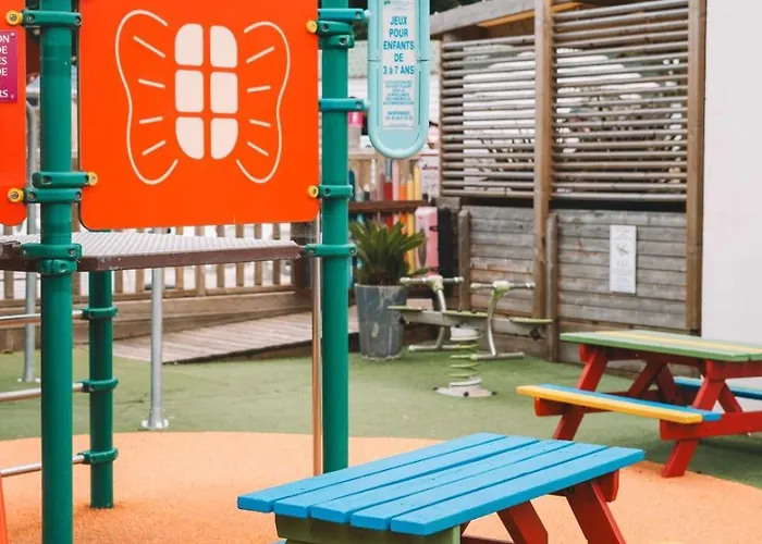 Maeva Escapades De La Geres Camping 3*