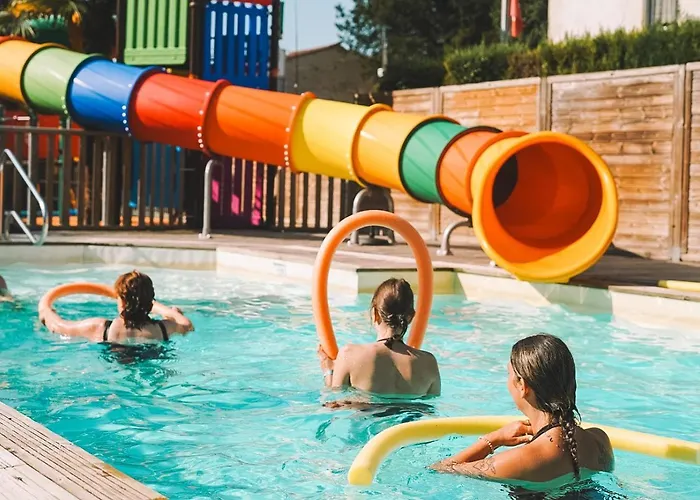 Camping Maeva Escapades De La Geres